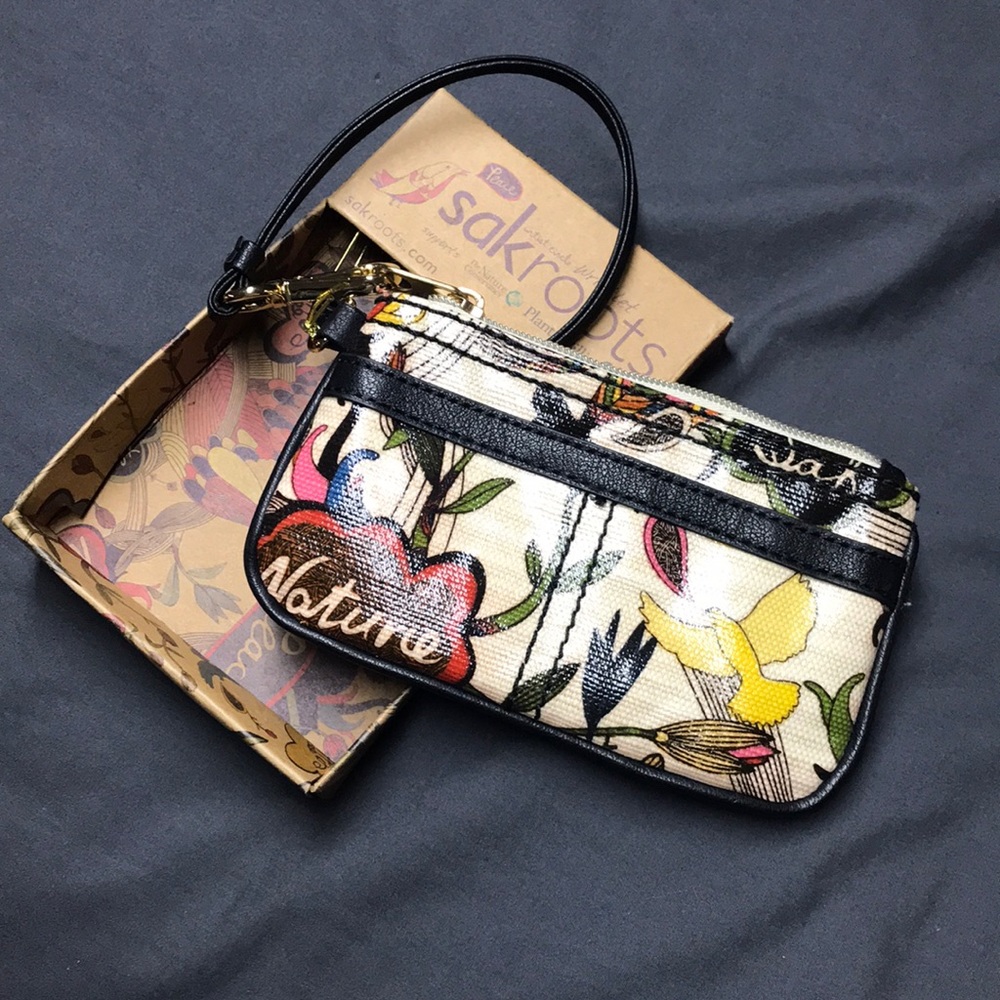 ❌SOLD❌NWT wristlet